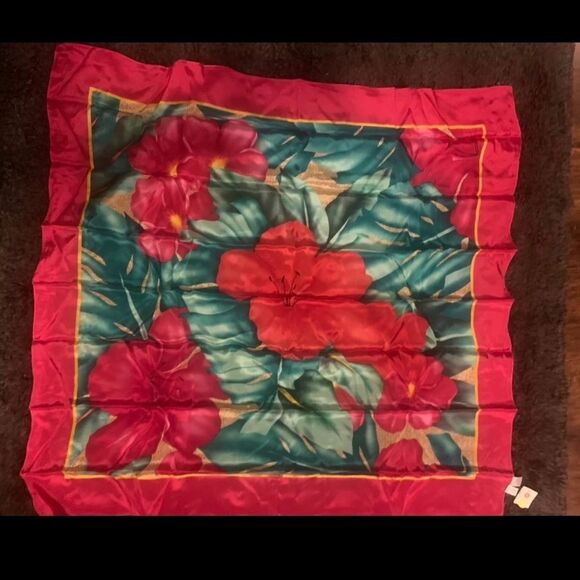 7 100% Silk Chance Encounters  Floral Vintage Japanese Scarf Wraps. - Picture 6 of 7